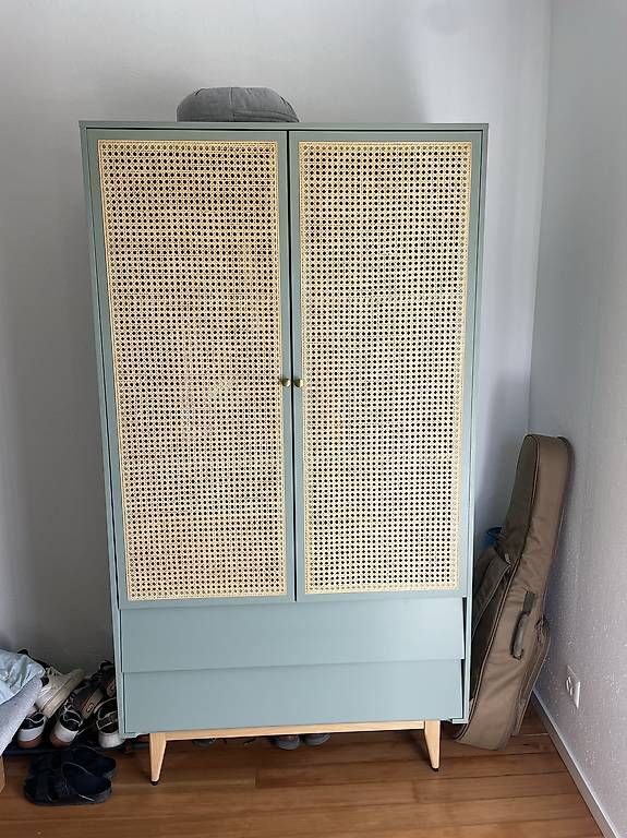 Armoires: Armoire dressing – D'occasion à Nyon par Consmaggy