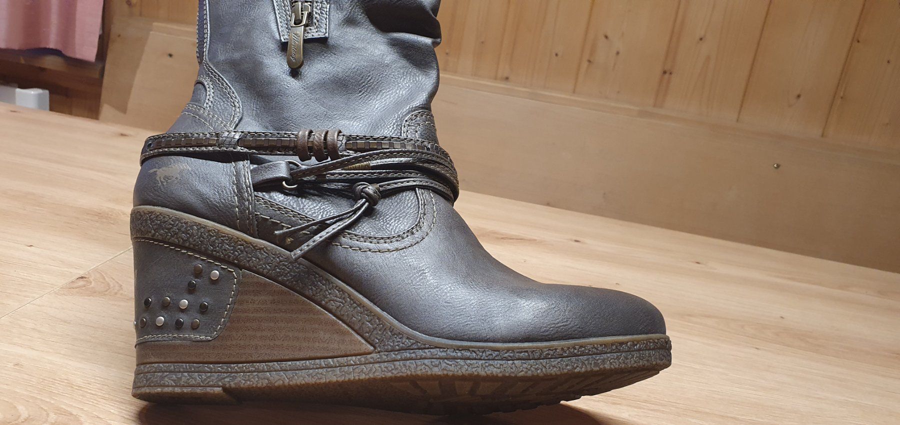 Mustang Scarpe da donna: Stieflette Mustang Gr.42 – Nuovo (secondo la descrizione) da Danis venduto da Stgirat 3