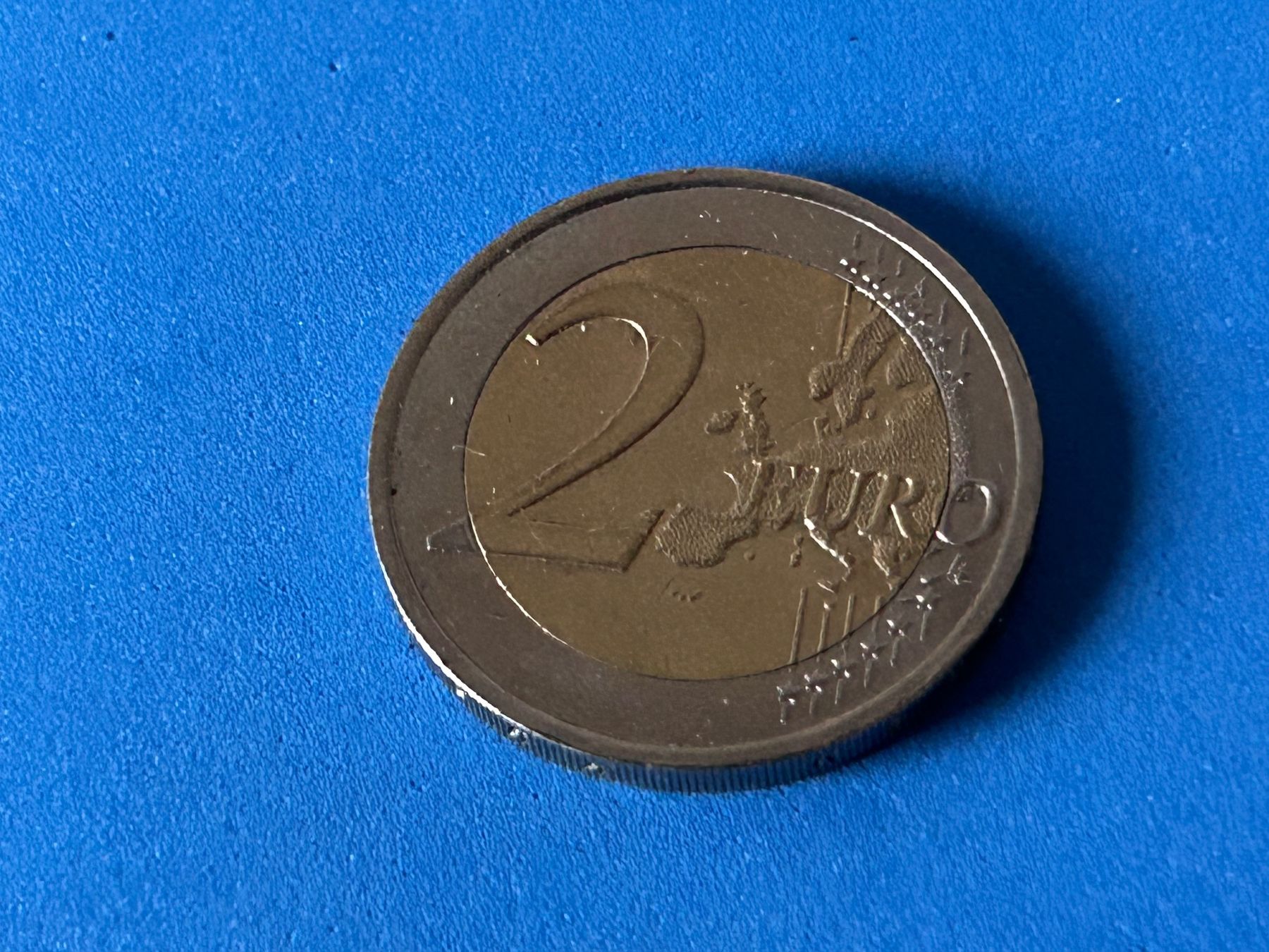 Tutti le monete: Slovakia - 2 Euro 2011 Circulated – Usato da Corcelles NE venduto da AJKader 1