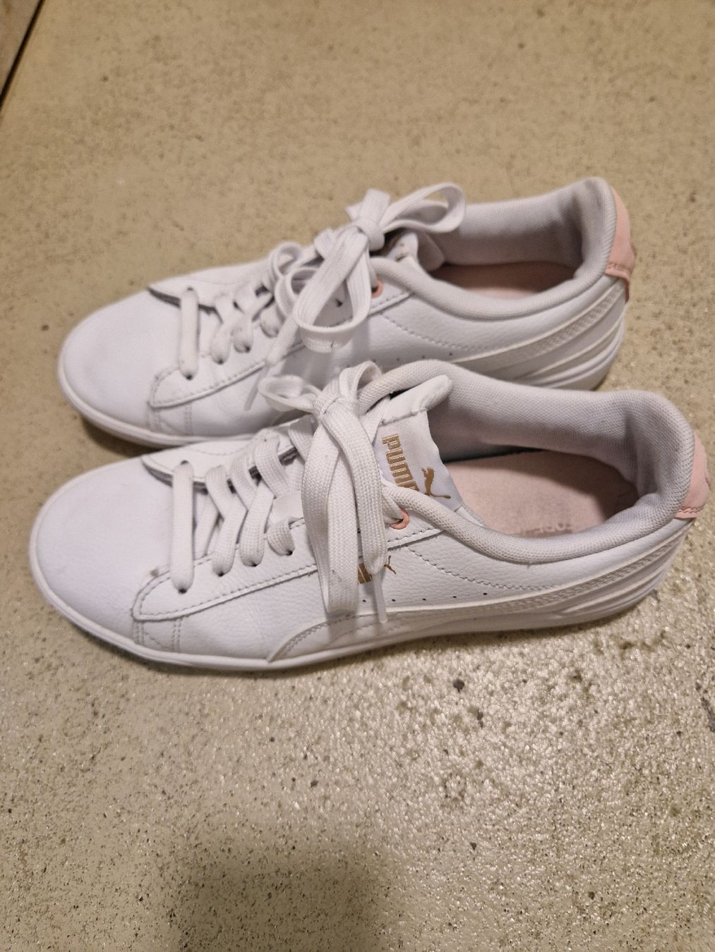 Puma Scarpe da donna: Schuh zu verkaufen – Usato da Luzern venduto da fat_d59v 1