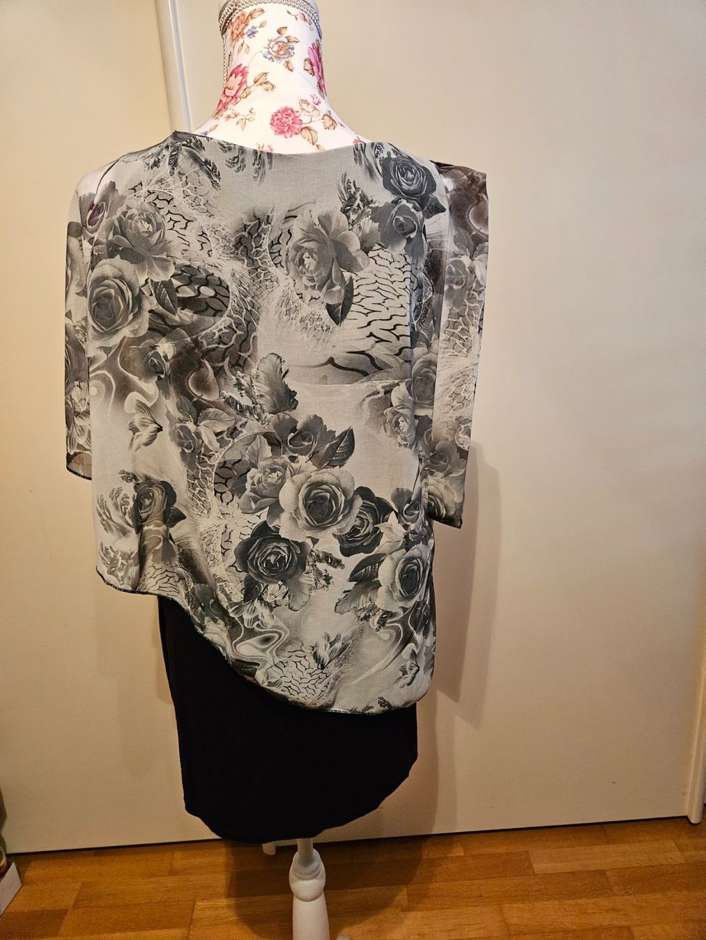 Camicette: Damen Bluse Gr40 – Nuovo (secondo la descrizione) da Landquart venduto da Snug01 1