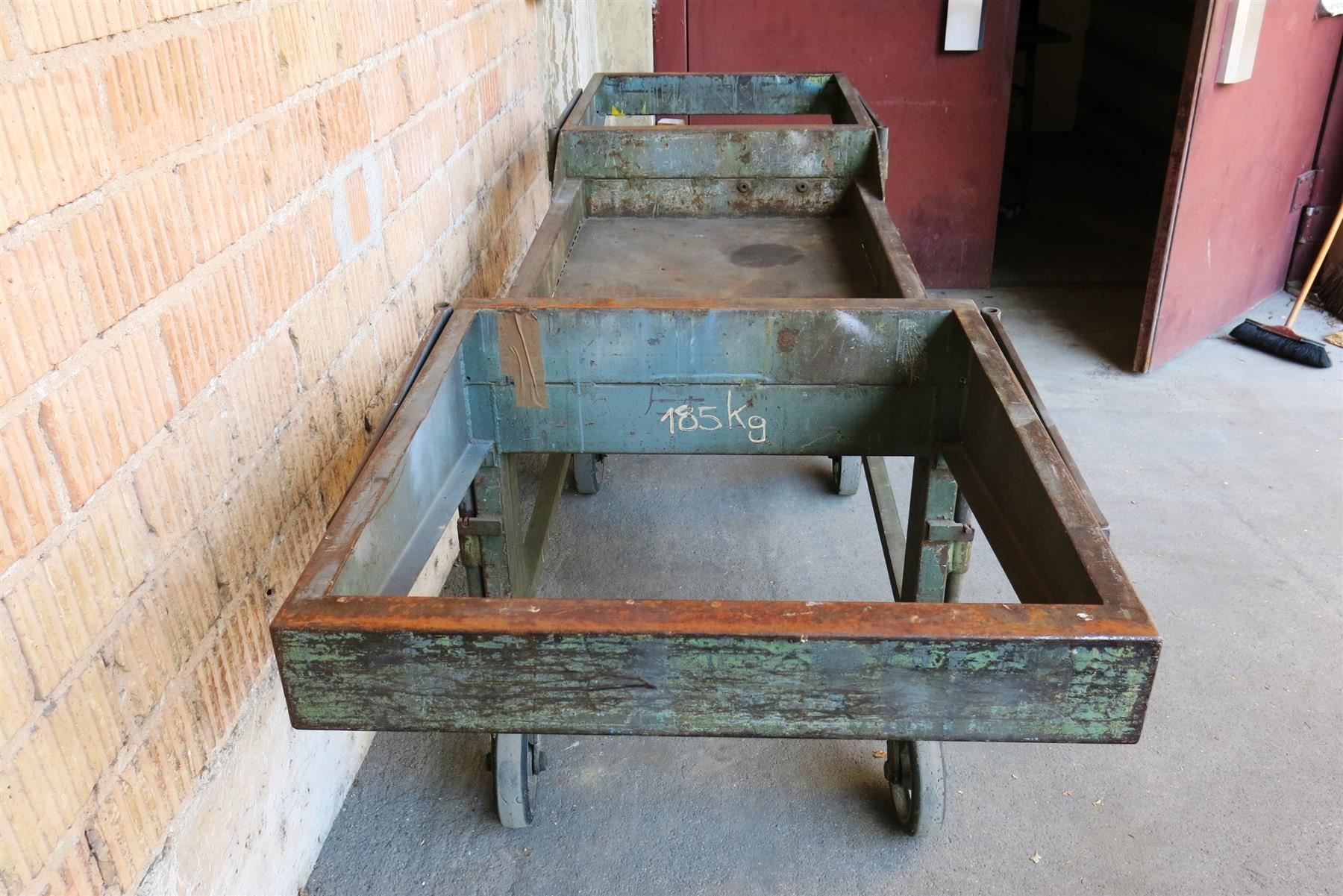 Transportwagen: Wagen Industrial Design, Schwerlastwagen – Gebraucht aus Laufenburg von Sirluger 2