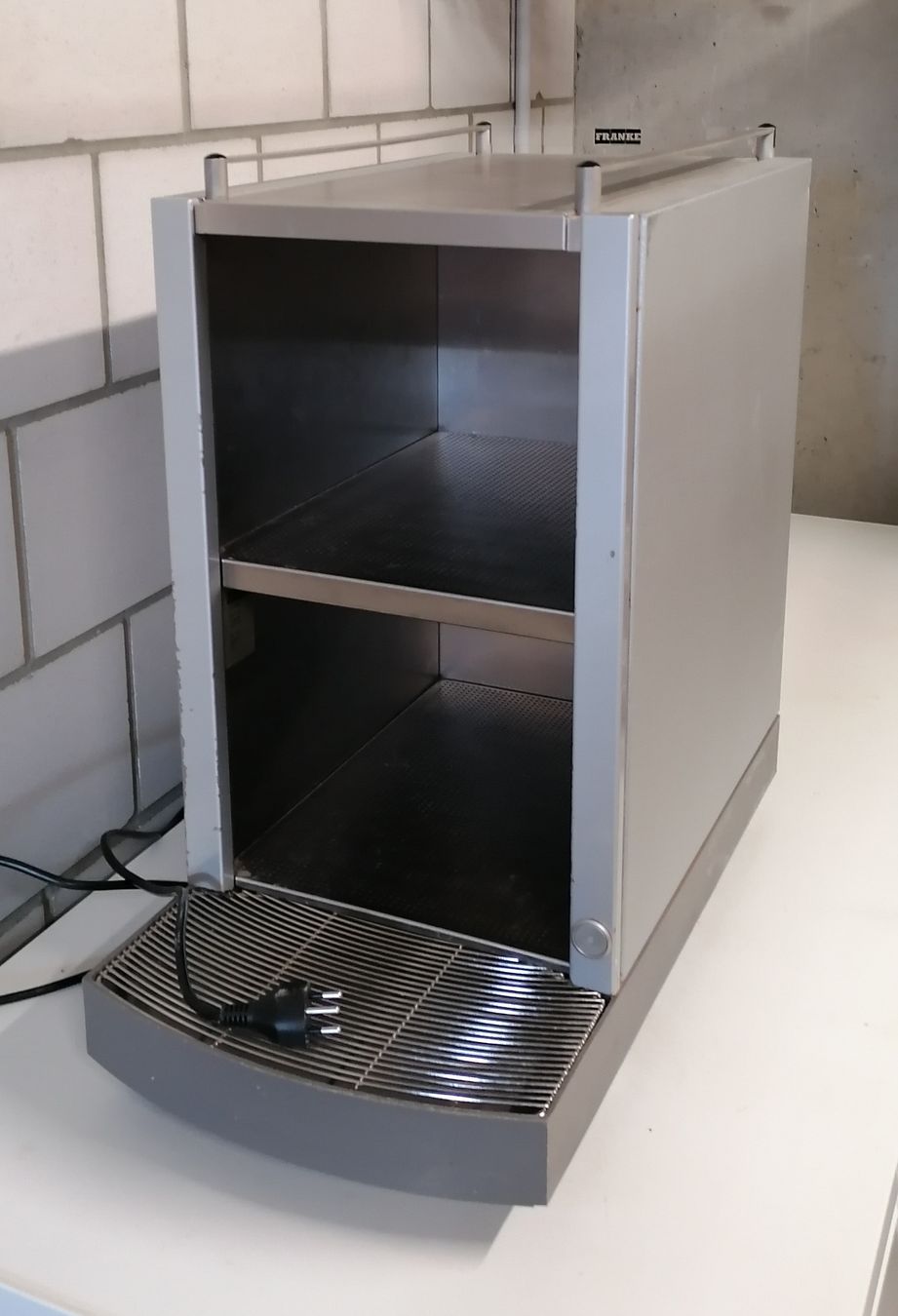 Franke Kaffeemaschinen & Espressomaschinen: Tassenwärmer franke – Gebraucht aus Schwarzenegg von musi09