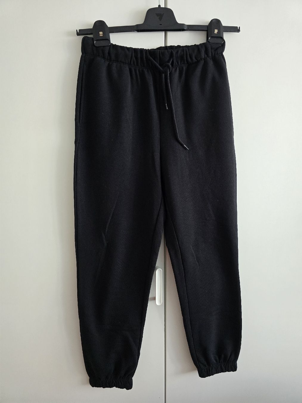 Only Pantaloni: Only Joggers - Grösse S – Nuovo e nell'imballaggio originale da Rickenbach b. Wil venduto da Kth_v8