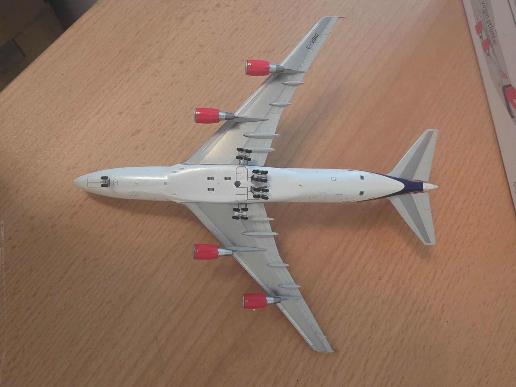 Boeing Kit di modellismo & Modellini statici: Boeing 747 Virgin atlantic – Usato da Siblingen venduto da Shiggi01 3