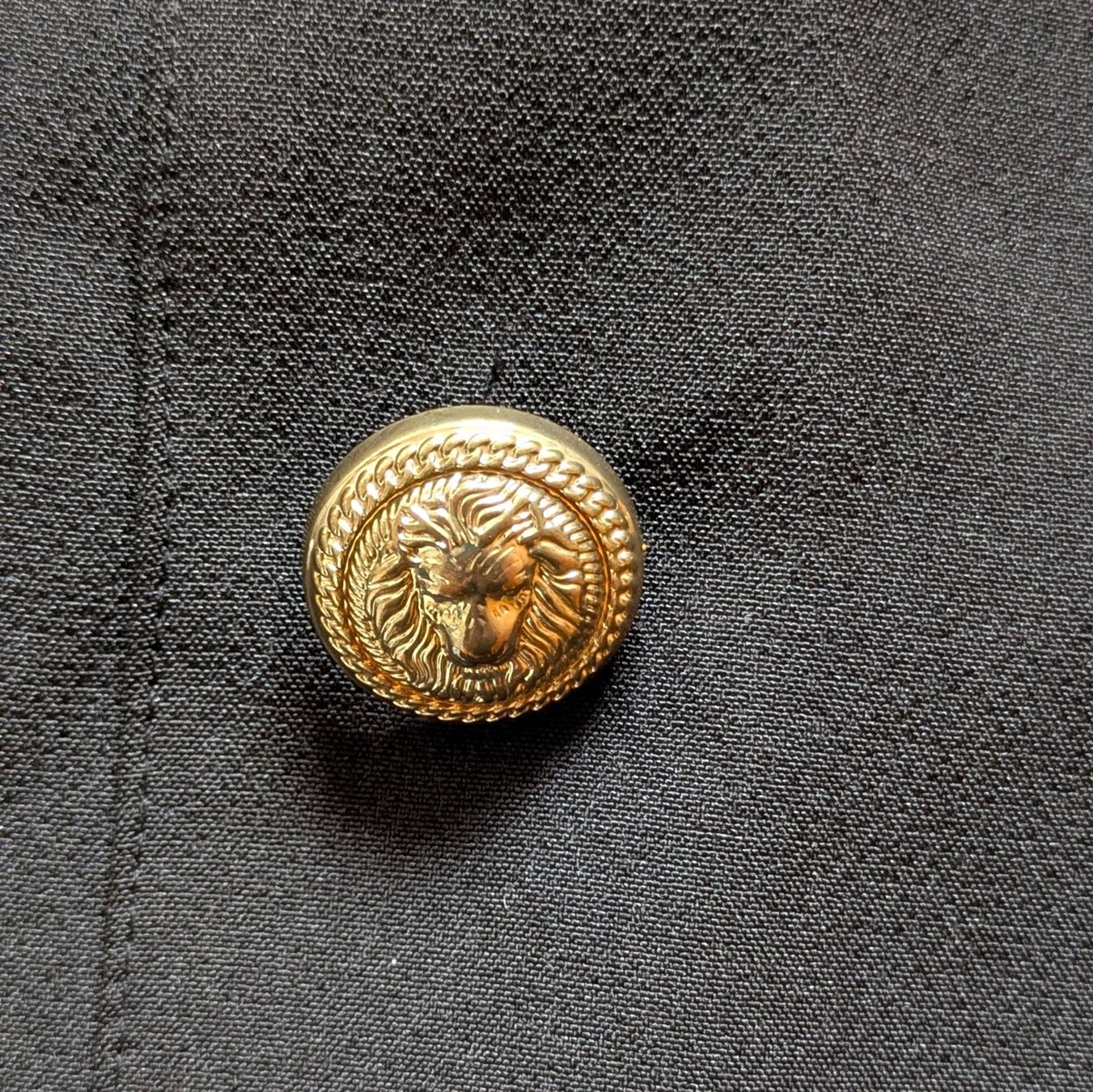Gonne: Jupe noire boutons dorés 34 – Nuovo (secondo la descrizione) da Orsieres venduto da IndianaJones50a 3