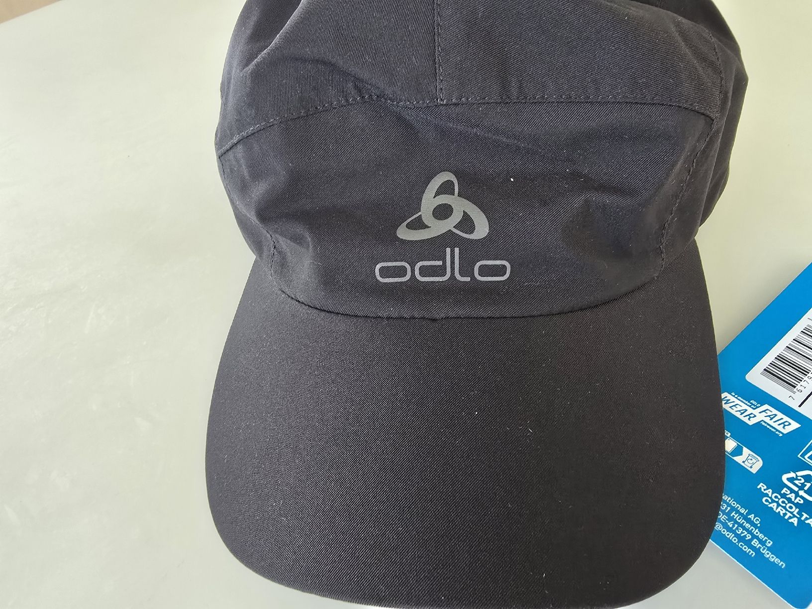 Autres vêtements & accessoires: ODLO CAP PERFORMANCE WATERPROOF NEU BLACK UNISEX S/M – Neuf avec emballage d'origine à Unterstammheim par P911993 2