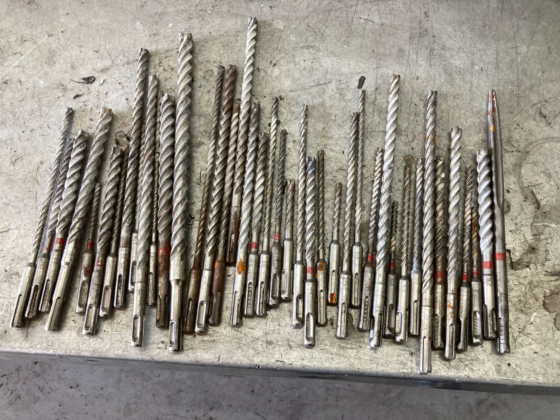 Hilti Alle Werkzeuge: SDS Bohrer Set Betonbohrer Steinbohrer Hammerbohrer OCC – Neu (gemäss Beschreibung) aus Cham von WB2223