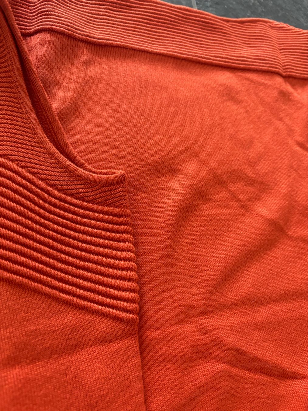 Comma Pullover & Sweatshirts: wunderschöner ärmelloser oranger Pullover - comma - Gr. 36 – Gebraucht aus Stadel von Chanel_5 4