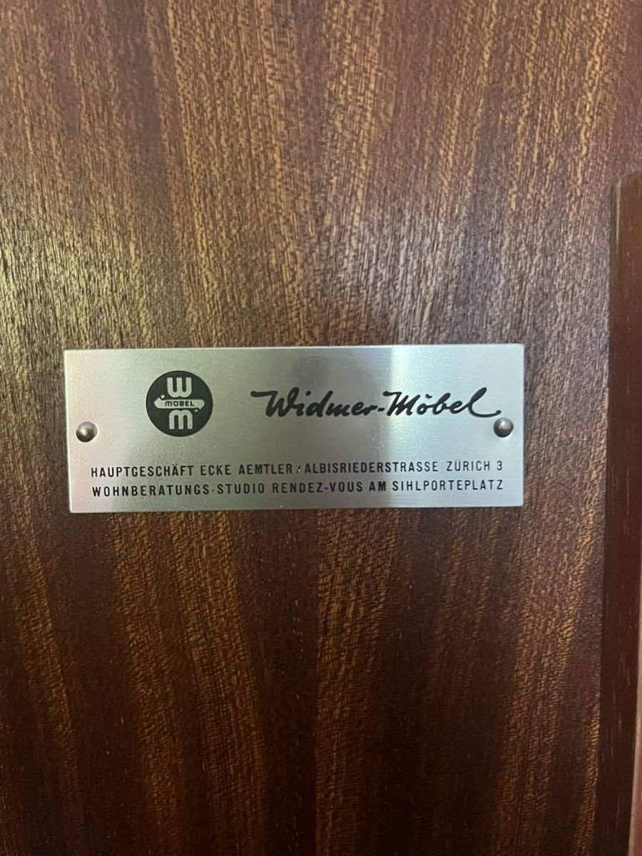 Armadi: vintage Holzschrank – Usato da Steffisburg venduto da viv_5tqt 4