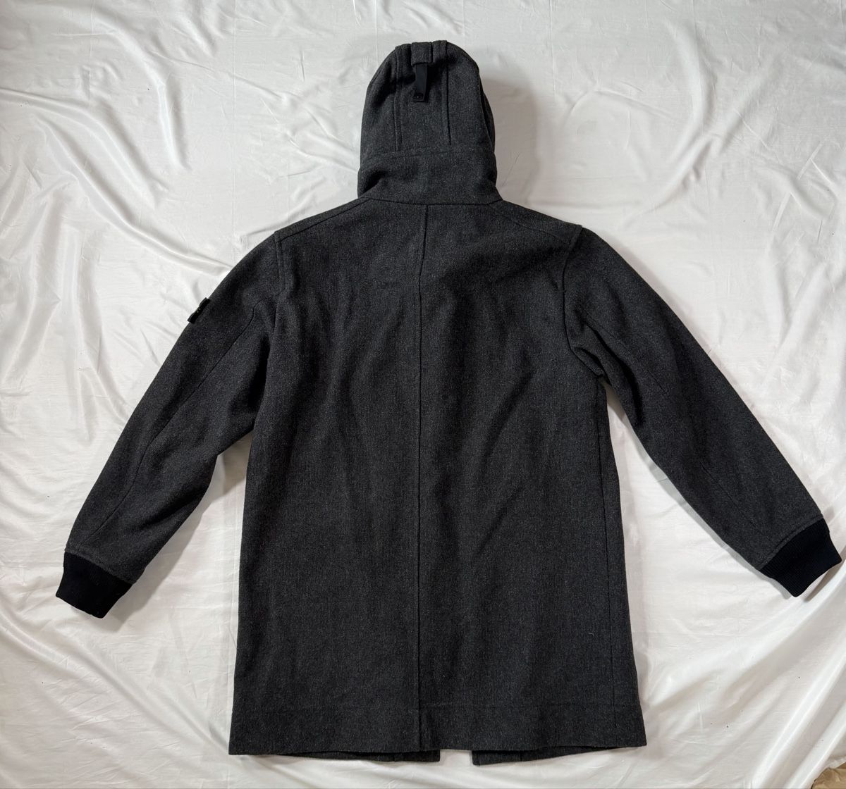 Stone Island Vestes: Stone Island Jacke  – D'occasion à Pfäffikon ZH par Nataliia. 1