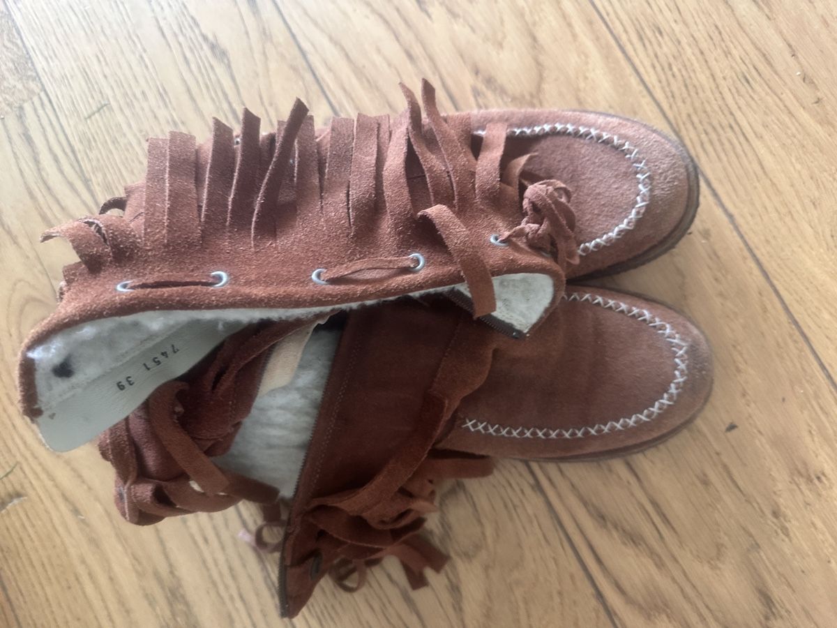 Scarpe da uomo: Angulus Winterboots/Stiefel Gr. 39 mit Fransen, Top! – Usato da Basel venduto da boo_dc8c 4