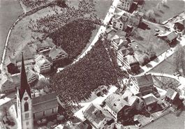 Hundwil AR, Flugaufnahme der Landsgemeinde, um 1940