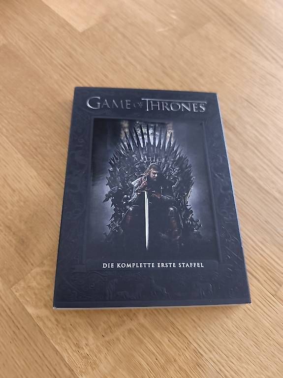 Alle DVDs: GAME OF THRONES - 1. Staffel – Gebraucht aus Egg b. Zürich von Alexandra_Frei