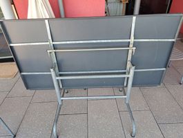 Table de jardin style Santis de Schaffner