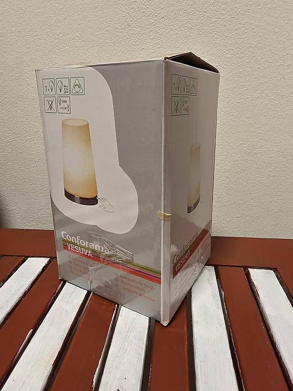Lampade: Lampada da tavolo – Usato da Agno venduto da Scambio-Vendo-Agno