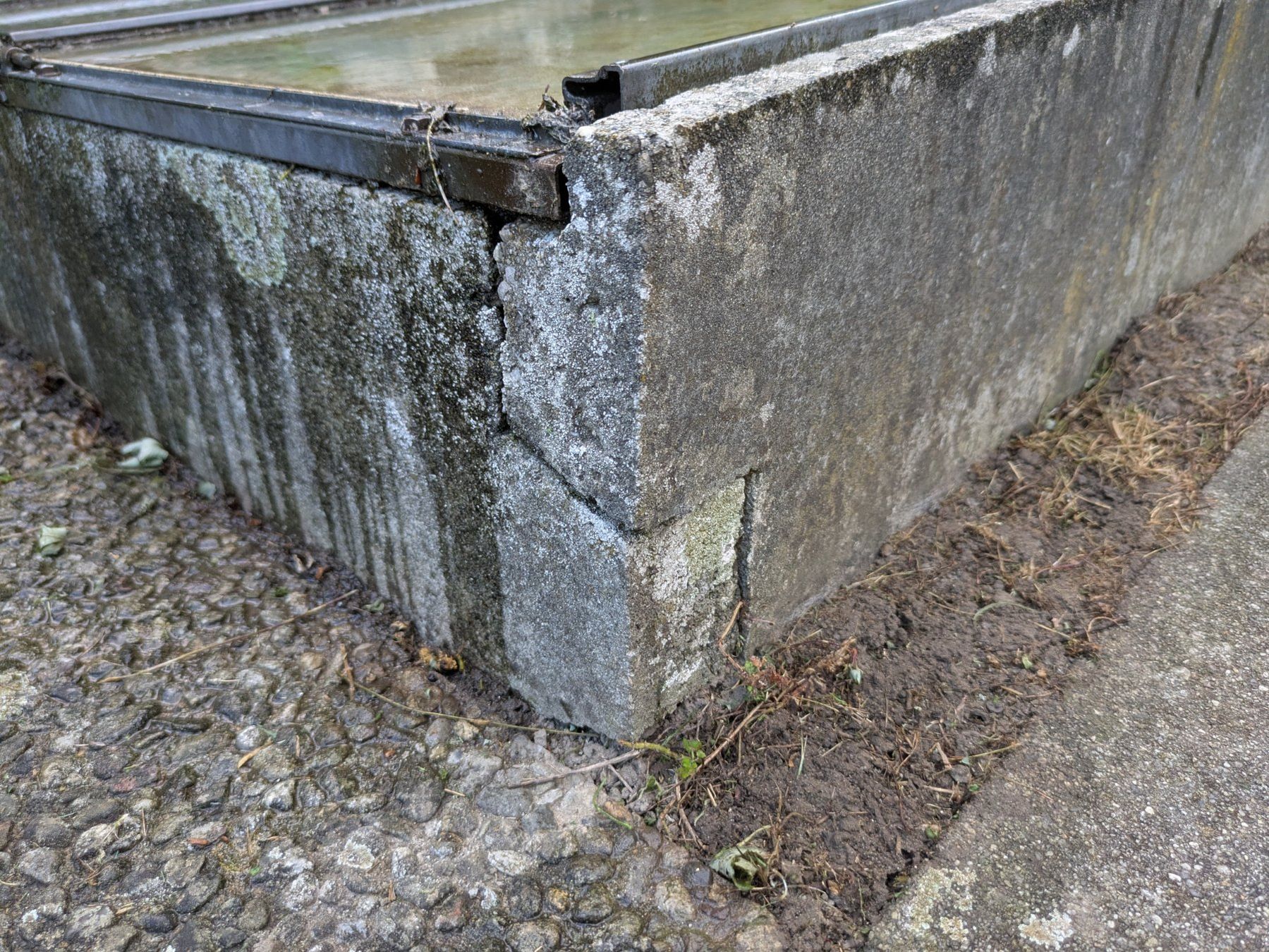 Casette da giardino & serre: Frühbeet Couche Gewächshaus mit 4 Abdeckungen – Usato da Wangen An Der Aare venduto da ProtonX 3