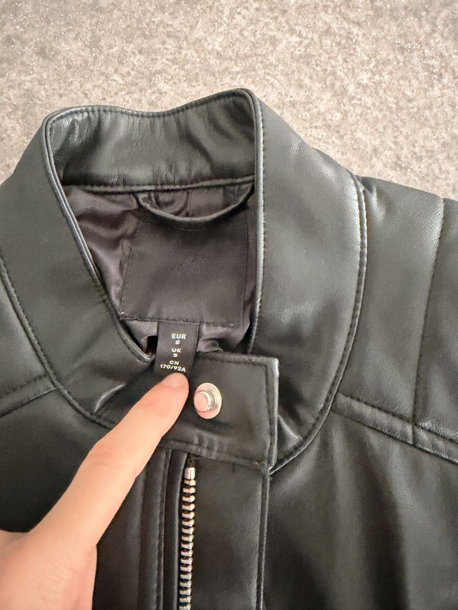 H&M Giacche: Lederjacke, neu, H&M – Nuovo (secondo la descrizione) da Recherswil venduto da ntura 1