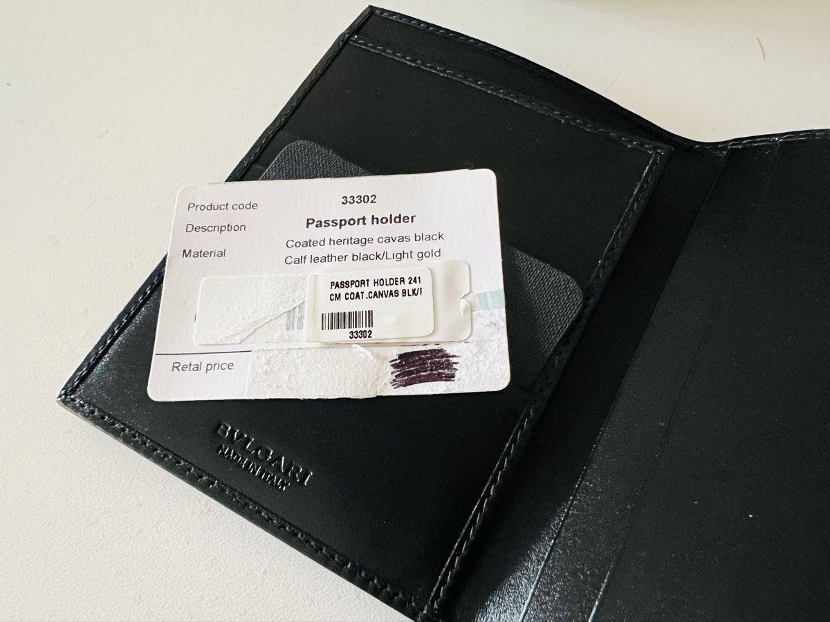 Bulgari Brieftaschen: BULGARI original Passport & Document holder, with box&papers – Neu und originalverpackt aus Mont-sur-Lausanne von vmi_ym5l 4