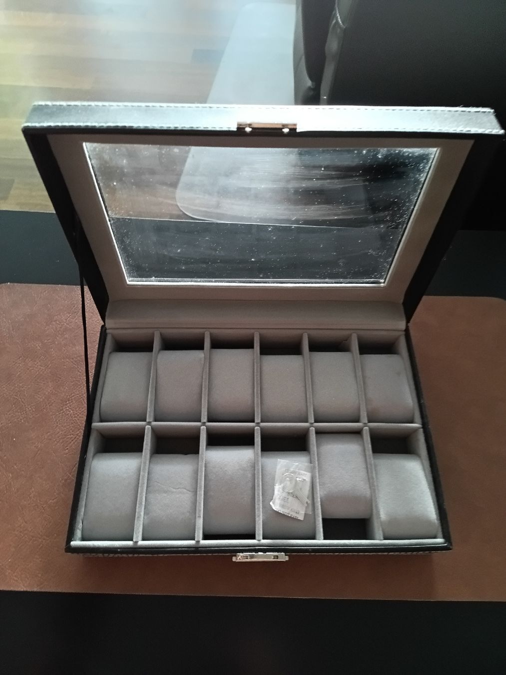 Uhrenboxen: Watch Storage Box / Display Case for 12 watches. black – Gebraucht aus Buchs ZH von Cdr89 1