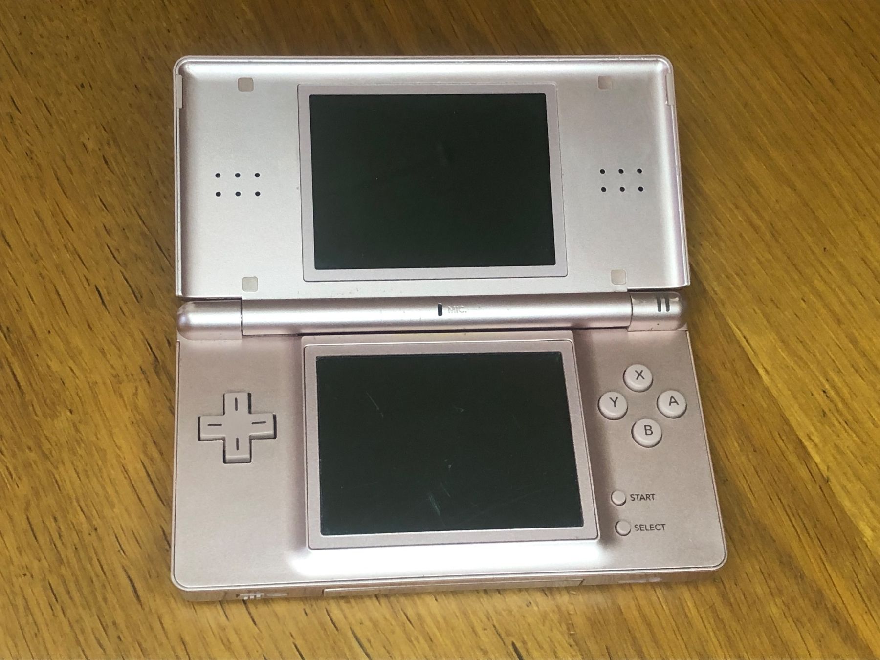 Nintendo Konsolen: Nintendo DS Lite rose + chargeur – Gebraucht aus Genève von bix68 3