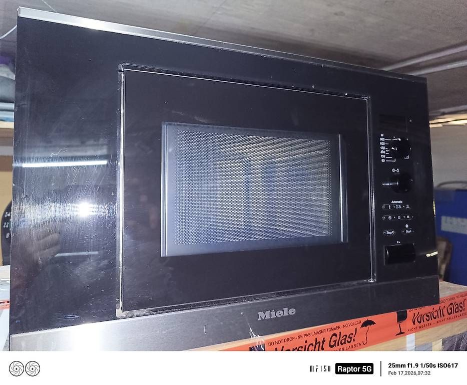 Komplettküchen: Einbau Miele Microwelle mit Grill – Gebraucht aus Schönenbuch von Mobbi72