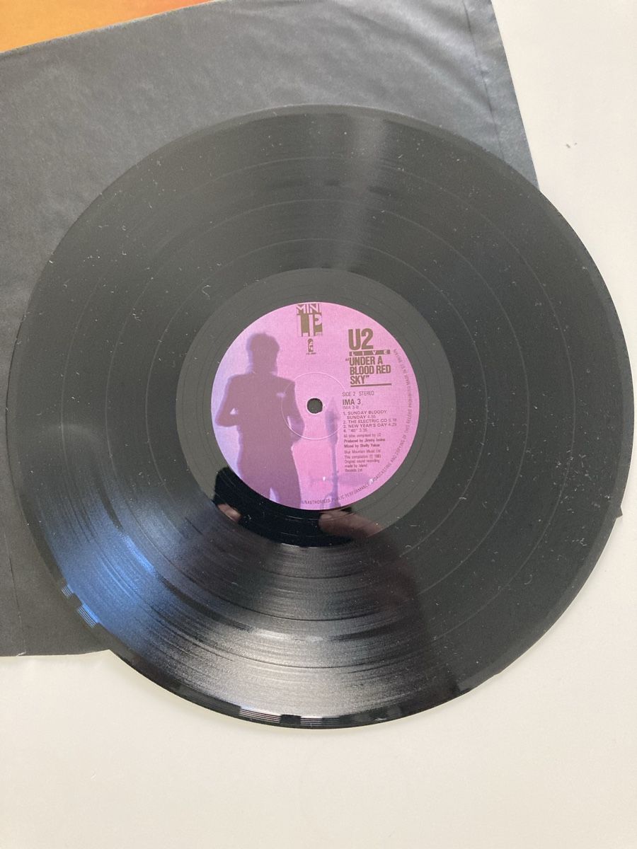 Dischi in vinile: U2 vinyle – Nuovo (secondo la descrizione) da Poliez-Pittet venduto da dav_h8tl 2