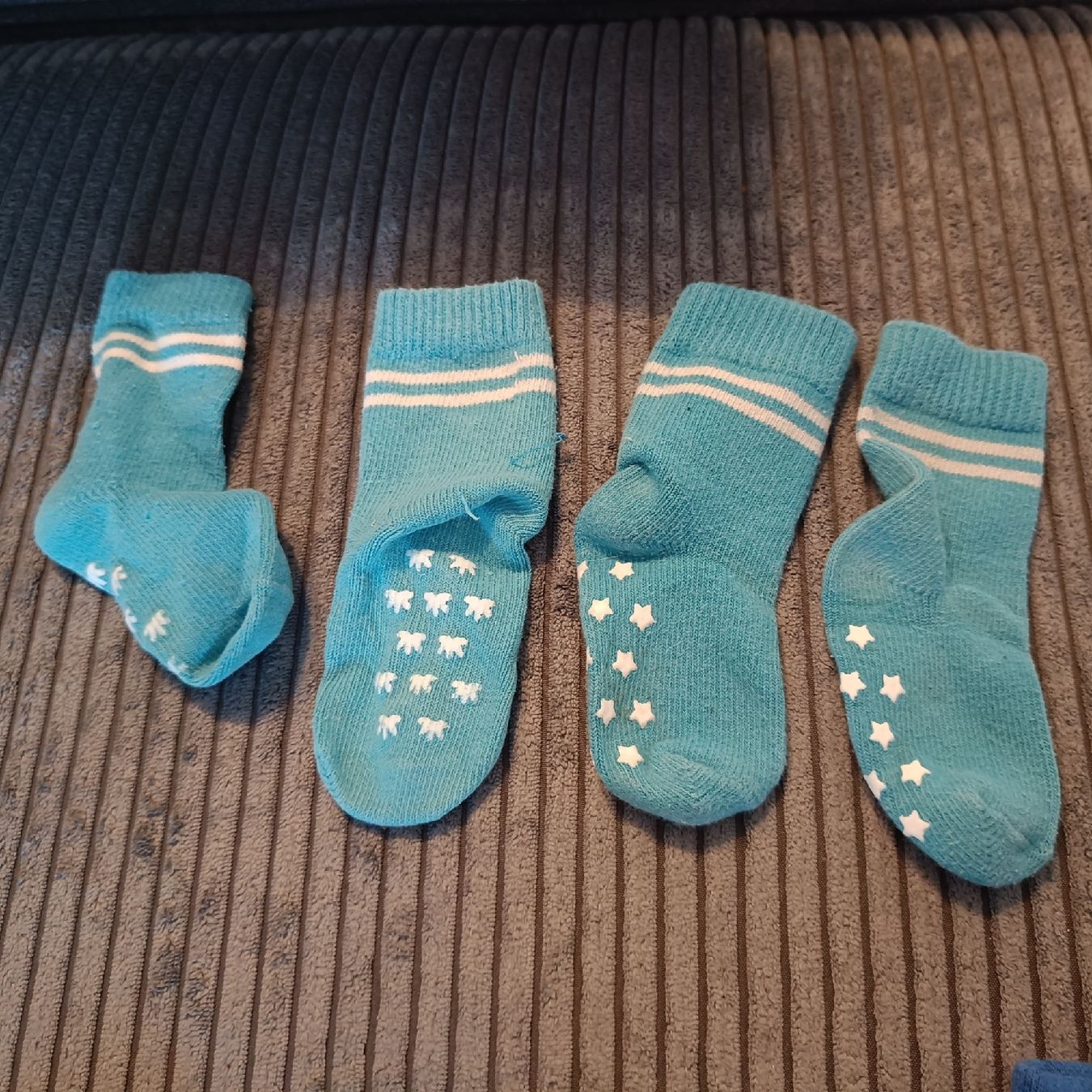 Calze per bambini: Socken Antigliss Grösse 19-22 – Usato da Jaberg venduto da urig17.