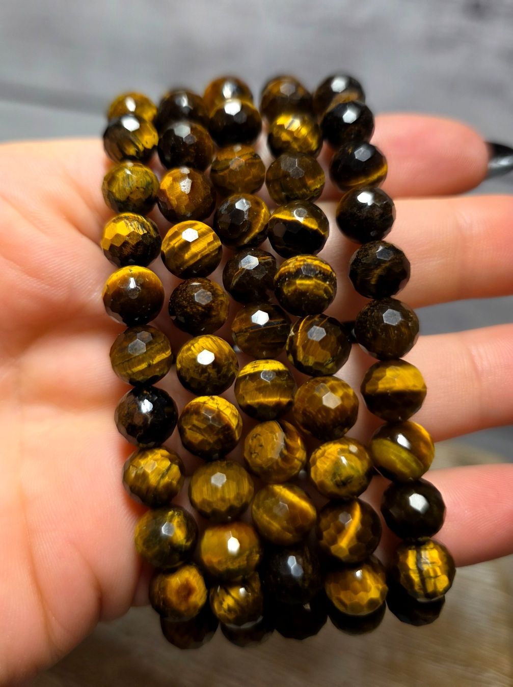 Minerali & Pietre curative: Facettiertes Tigerauge Armband 8mm – Nuovo e nell'imballaggio originale da Matzingen venduto da Shay_Crystalz