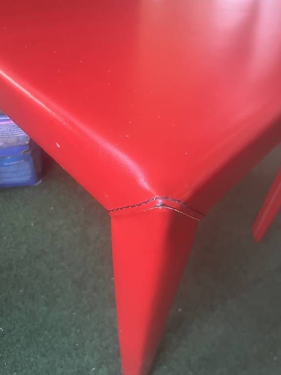 Sedie: 5 chaises en cuir surpiquées  – Usato da Genolier venduto da lor_x8s5 1