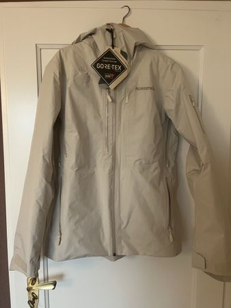 Norrona Lofoten Gore-Tex Skijacke, neu, Grösse L