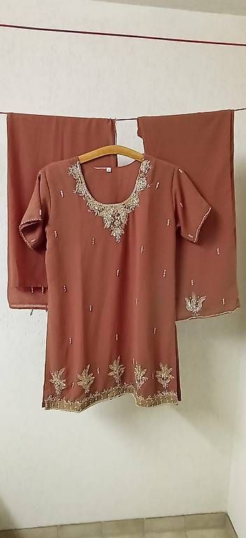 Vestiti: Indische Kleidung Punjabi – Nuovo (secondo la descrizione) da Waltenschwil venduto da Cassie11