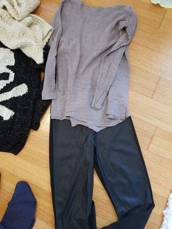 Kleiderpaket Damen Leggins Pulli Schal
