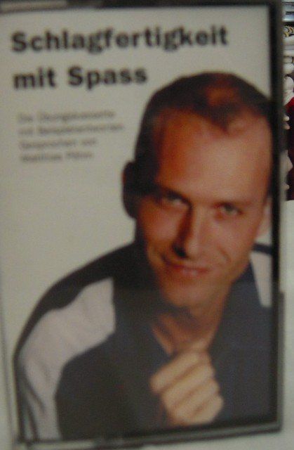 Musicassette: MC  Schlagfertigkeit mit Spass – Usato da Heimberg venduto da Rockenrol