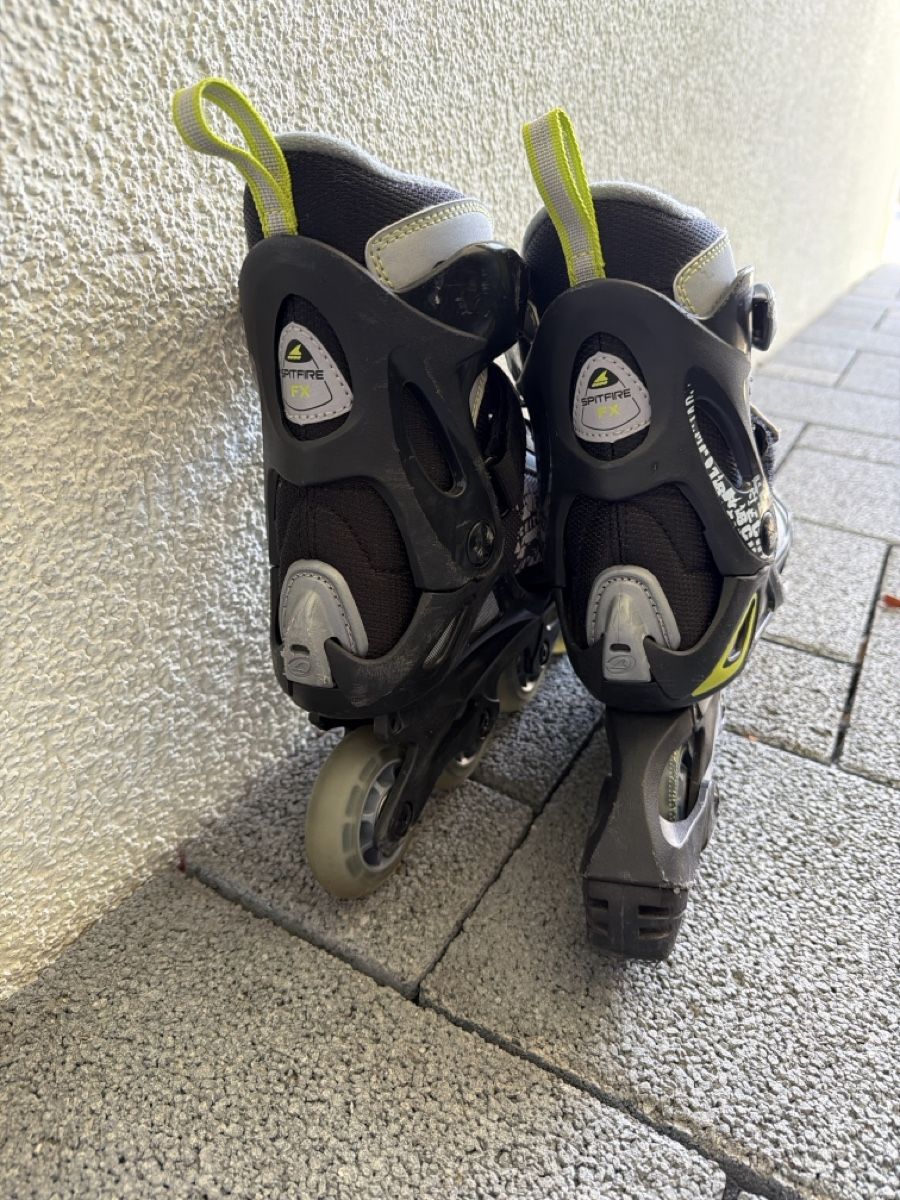 Inline-Skating & Rollschuhe: Original Rollerblade Grösse verstellbar – Gebraucht aus Volketswil von nicken 2