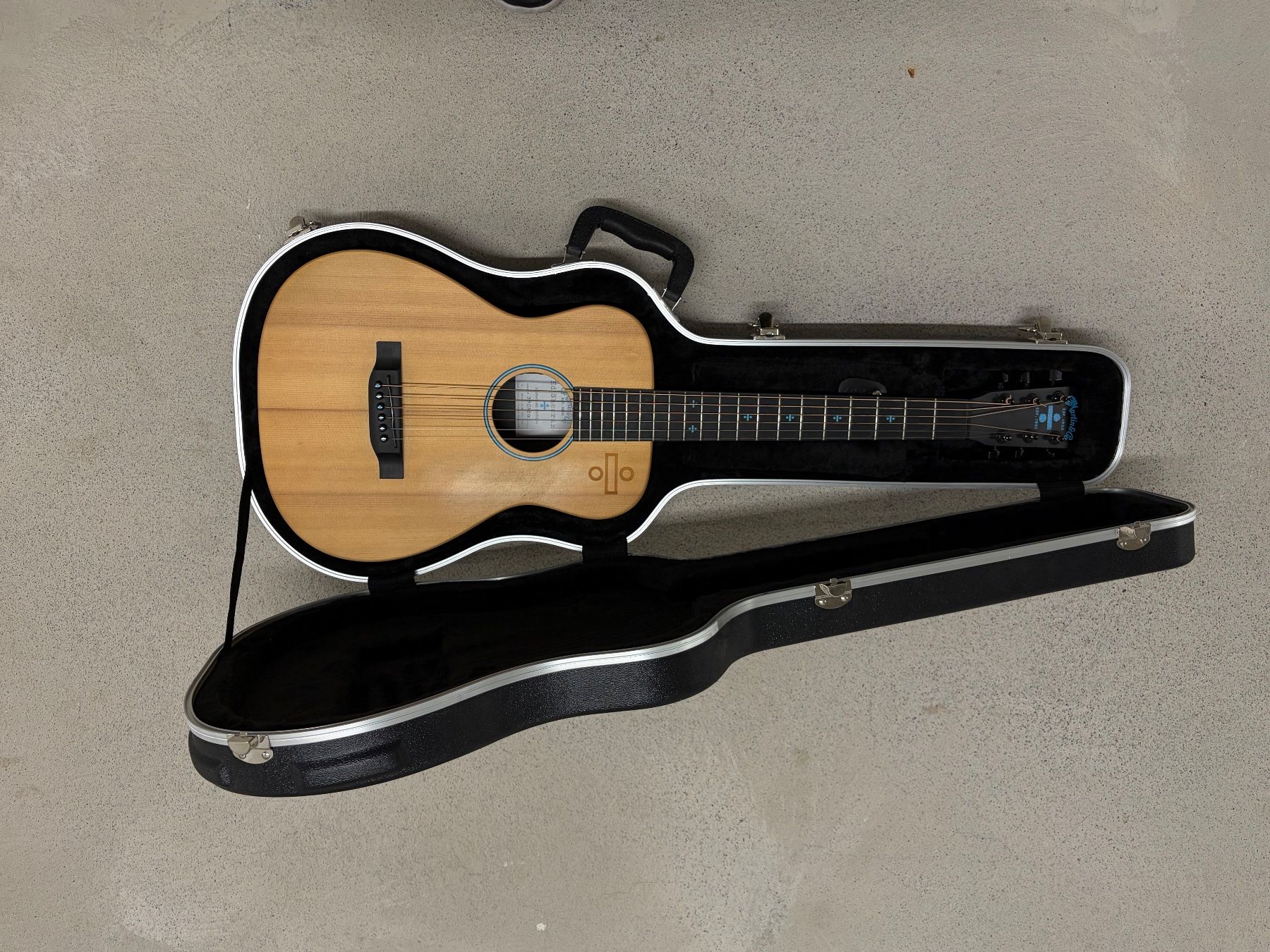 Martin & Co. Strumenti musicali: Gitarre – Usato da Zofingen venduto da Michael2234 1