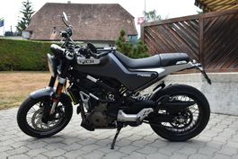 Husqvarna Svartpilen 401