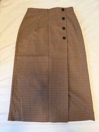 Uniqlo Skirt XS Brown Check Fall Fashion