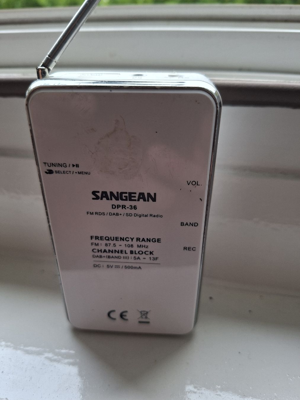 Sangean Radios: Radio Sangean DPR-36 DAB+ – D'occasion à Zürich par AJ1981 1