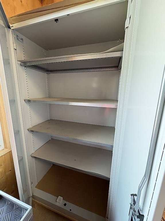 Armadi: Lista Schrank – Usato da Luzern venduto da san_cbm8 1