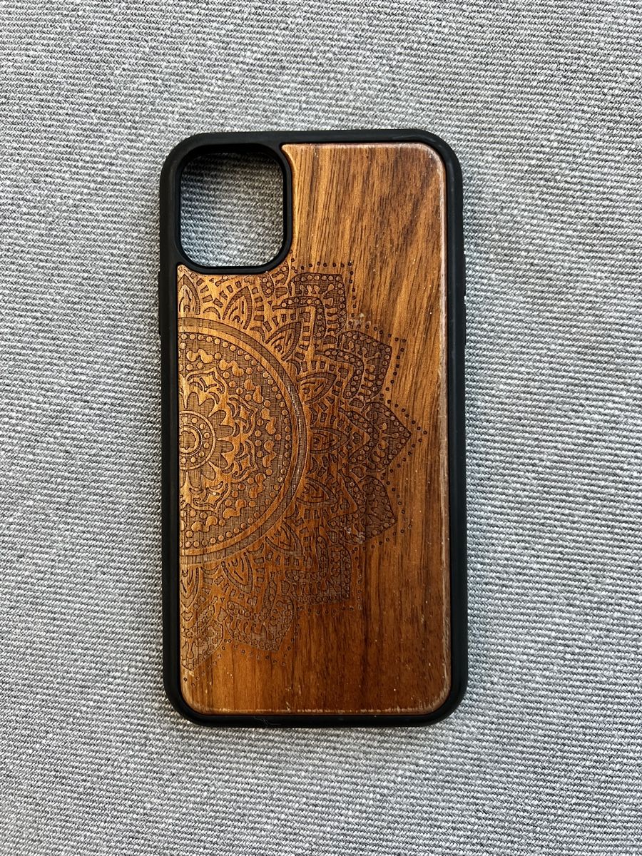 Cover & Protezioni schermo: Handyhülle von Woodbold iPhone 11 – Usato da Cham venduto da TicaMi