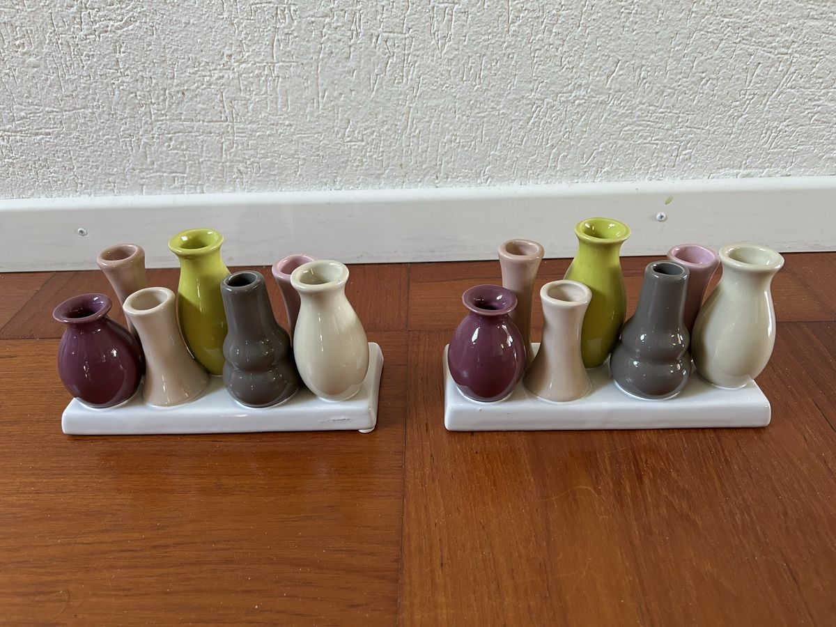 Vasi & Recipienti: 2 Blumenvasen - identisch - farbig - schlicht - modern  – Usato da Riniken venduto da KreativImKopf