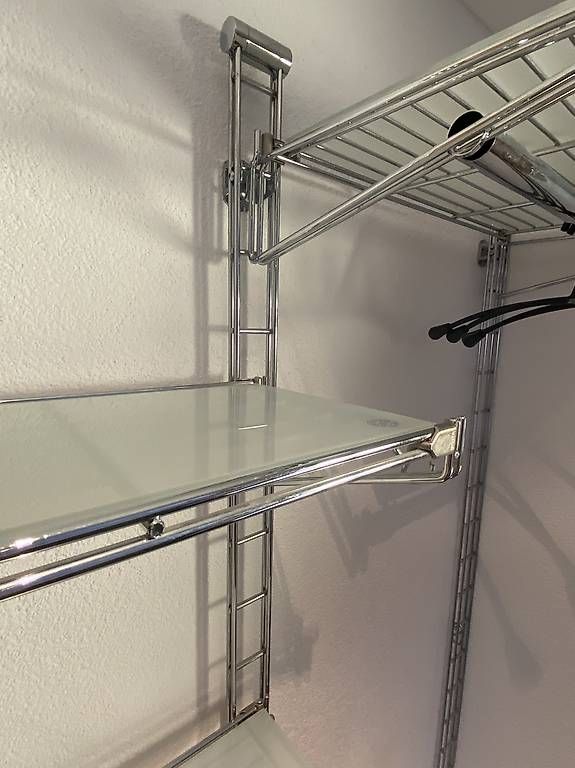 Guardaroba: Voll verchromte Garderobe – Usato da Lüchingen venduto da ebkaufsuche 4