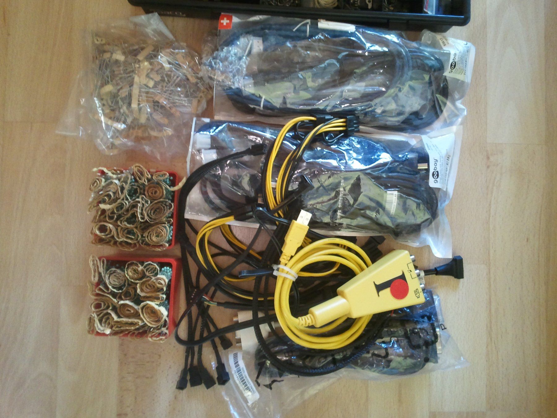 Componenti elettronici: Verschiedene Bauteile – Usato da Beatenberg venduto da fancy10 1