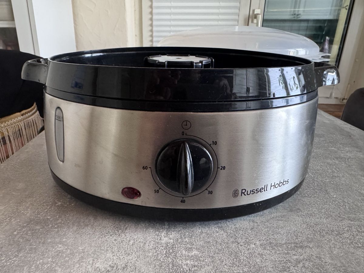 Russell Hobbs Appareils de cuisine: Russell Hobbs Dampfgarer – D'occasion à Münchenstein par mimi93 1