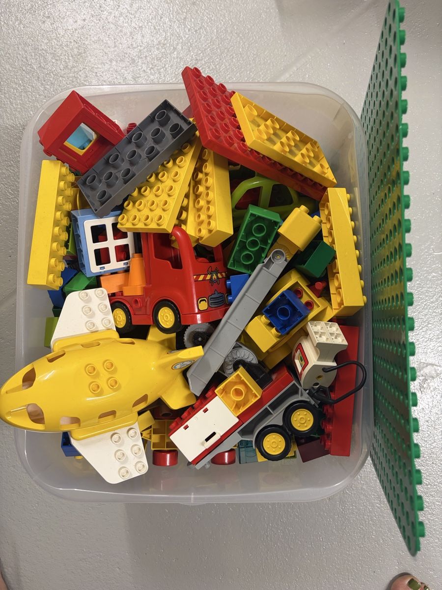 Lego Spielzeuge: Grosse Sammlung Duplo von Lego – Gebraucht aus Sarmenstorf von LioWe 1