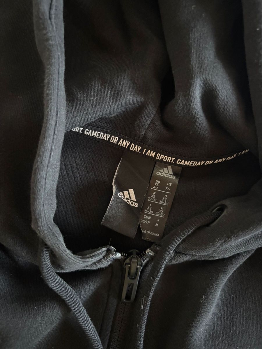 Adidas Maglioni & Felpe: Sweat-shirt Adidas – Nuovo (secondo la descrizione) da Vouvry venduto da sha_rk5q 1