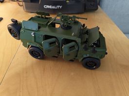 Militär Modellauto 4x4 Panzerfahrzeug / Geländewagen 