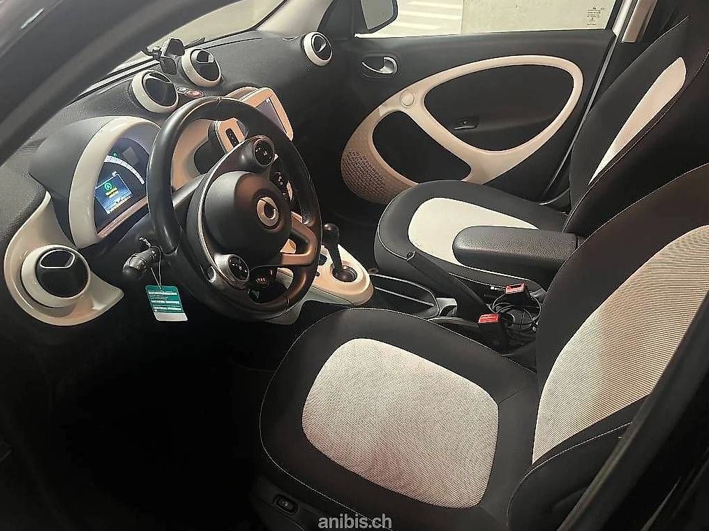 Smart Automobili: SMART forfour twinamic (automatique) – Usato da Carouge GE venduto da Saku13 2