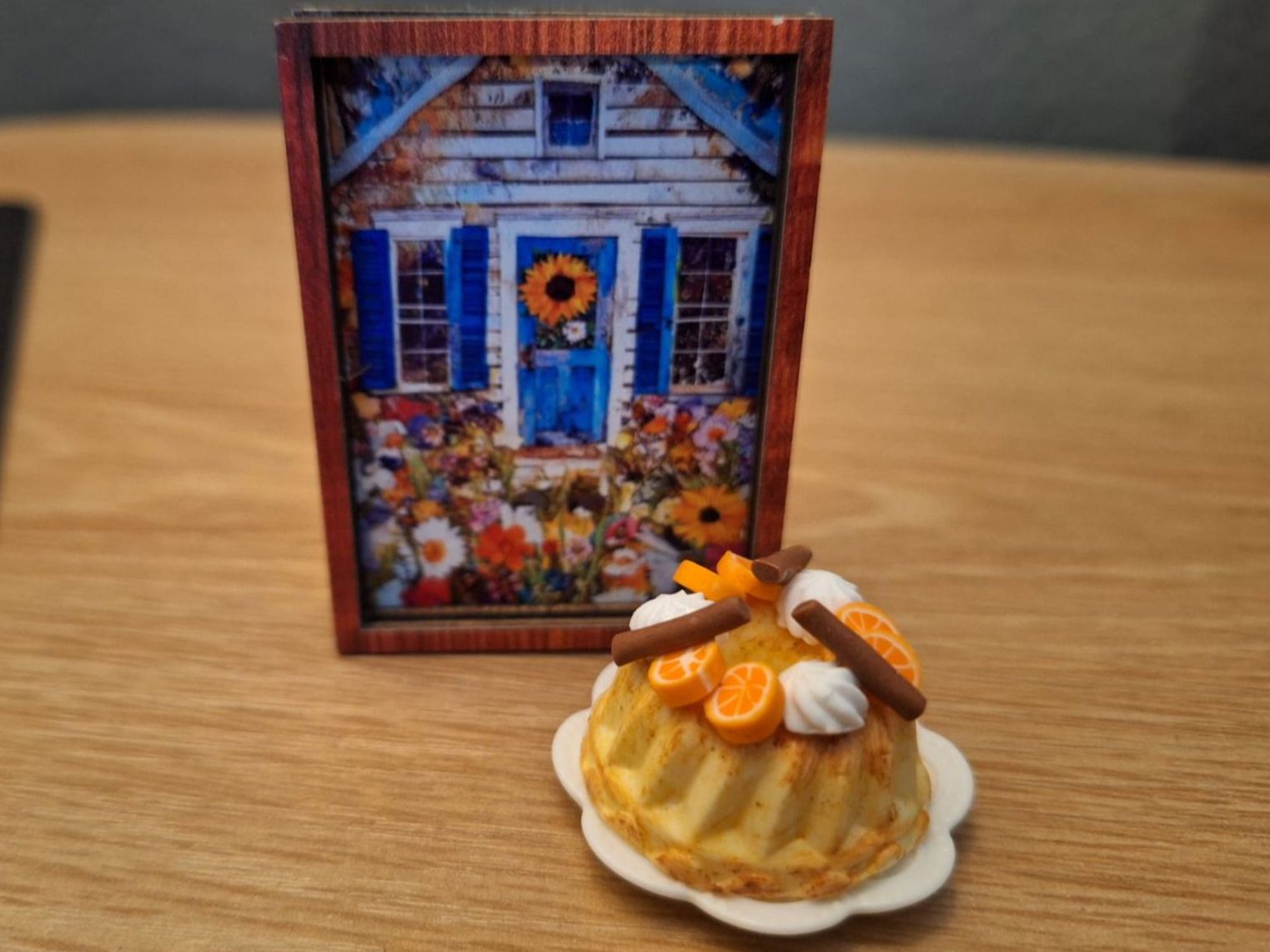 Case e mobili per bambole: Handmade Orangen Gugelhupf – Nuovo (secondo la descrizione) da Zürich venduto da HandmadeTinyFood
